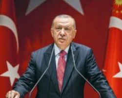 Παραλήρημα από τον Ερντογάν: “Δεν θα ξεχάσουμε ποτέ την σφαγή στην Τριπολιτσά”