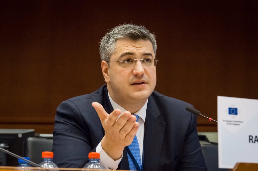 Επιστολή Τζιτζικώστα στον Πρωθυπουργό για τους πληγέντες παραγωγούς