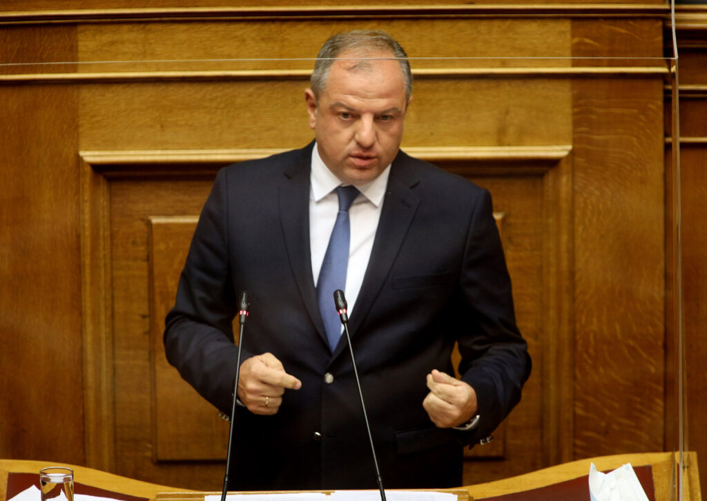 Εισηγητής στη συζήτηση της Βουλής για το μέλλον του αγροδιατροφικού τομέα ο Δ. Σταμενίτης.