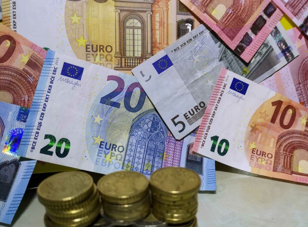 Επιστρεπτέα προκαταβολή: Παράταση έως τις 23 Σεπτεμβρίου για την υποβολή δικαιολογητικών