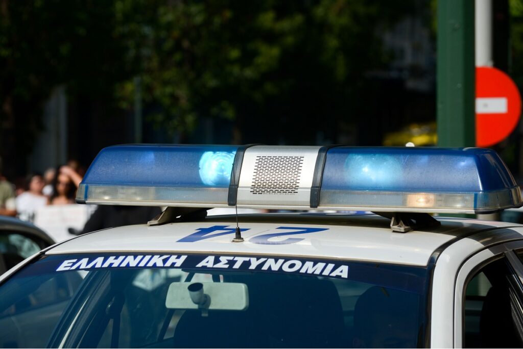 Πέλλα: Πήραν το κινητό 61χρονης αλλά τους τσάκωσαν